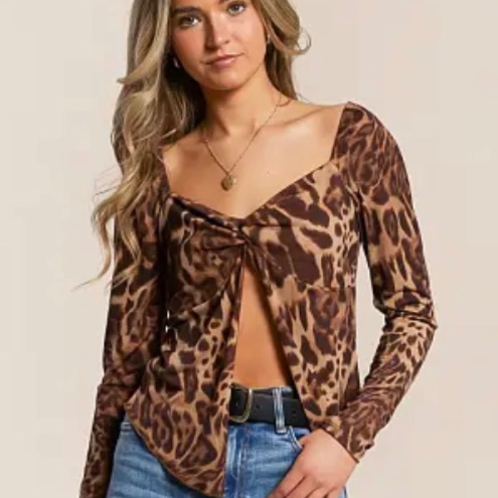 NWT Cheetah Split Front Top